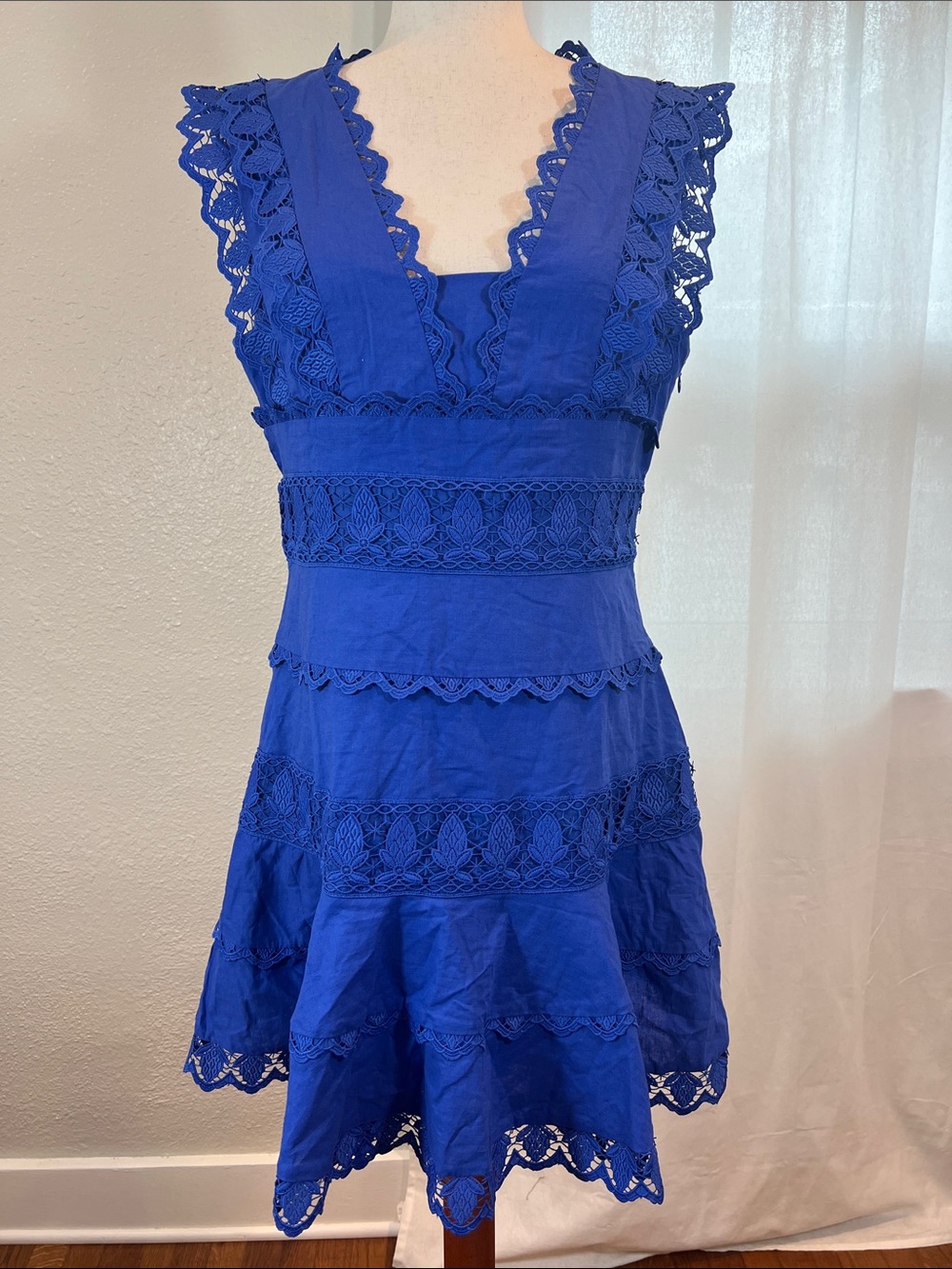 Endless Rose Royal Blue Lace-Trim Cotton Linen Mini Dress. Size L. NWOT. Callout